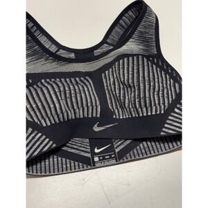 Nike Flyknit Sports Bra Womens XS Black Grey Striped Racerback Athletic Top